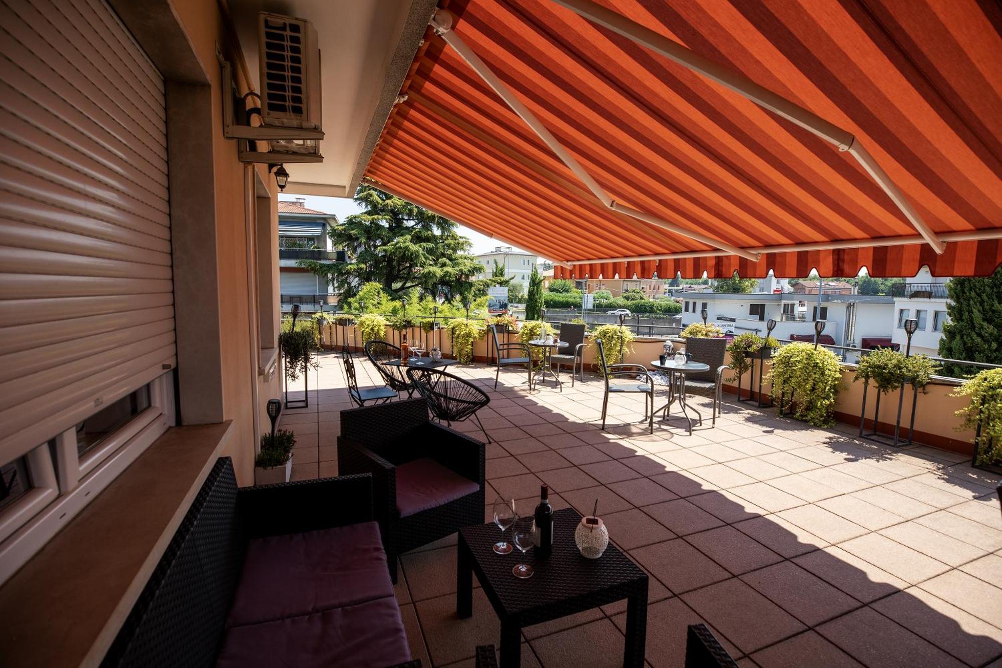 Bru Rooms Peschiera del Garda Zewnętrze zdjęcie