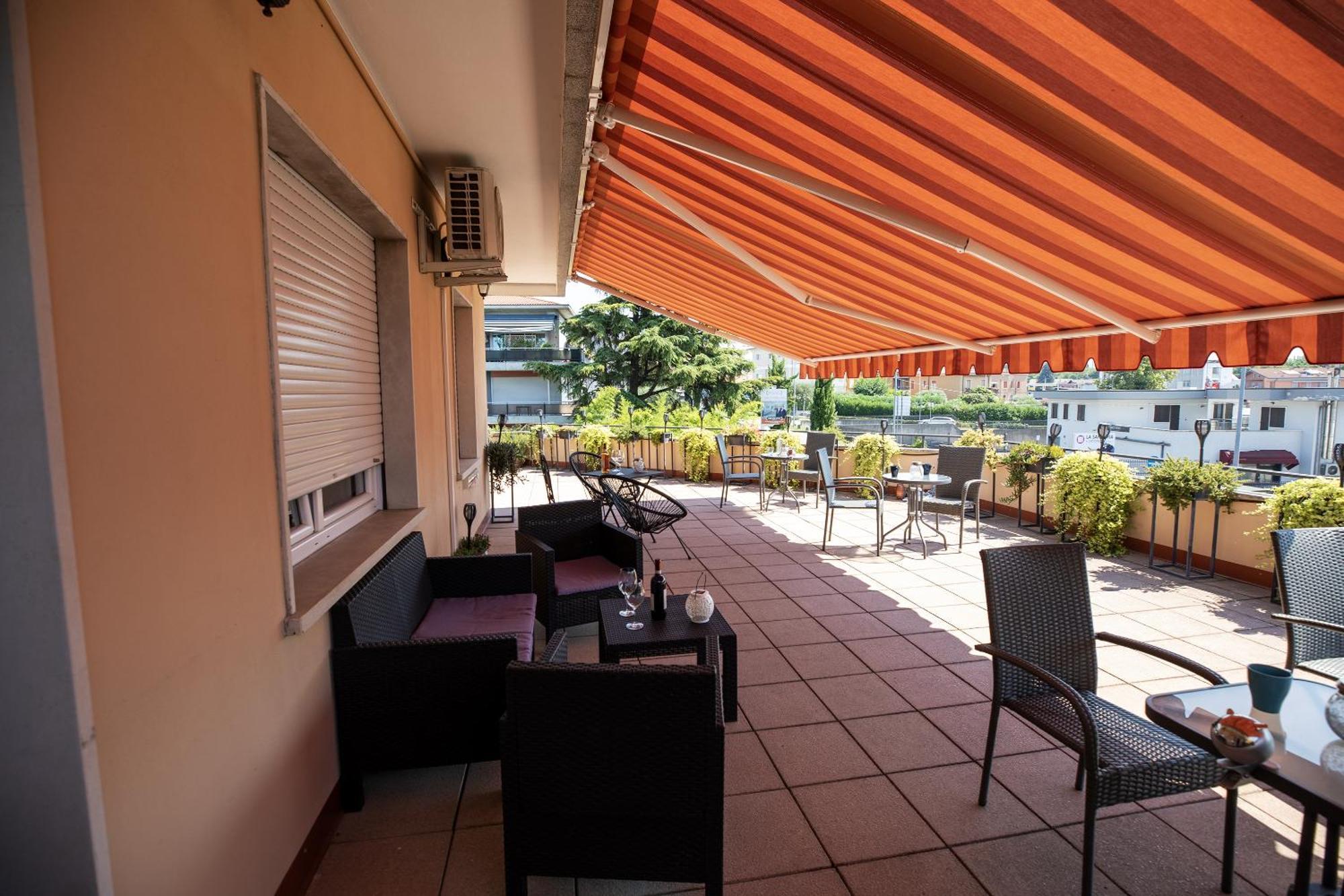 Bru Rooms Peschiera del Garda Zewnętrze zdjęcie